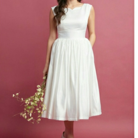 Modcloth Dresses & Skirts - New White Wedding Dress